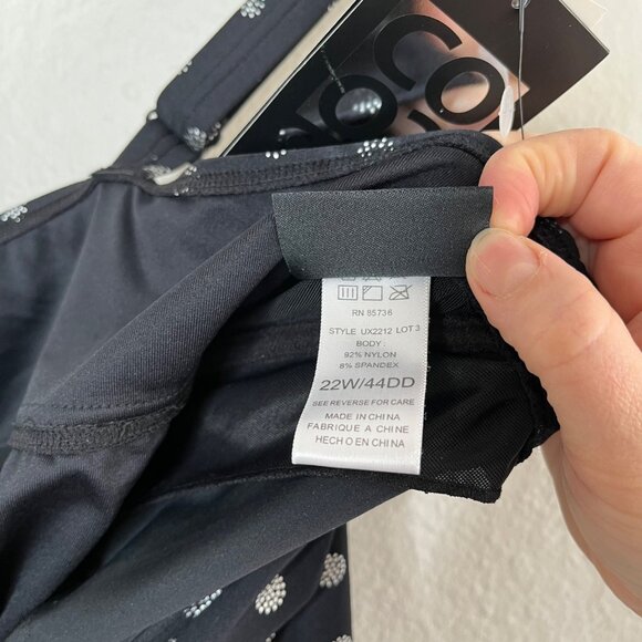 Coco Reef Womens Plus Size 22W/44DD Navy Polka Dot Tankini Top Swimsuit - Picture 8 of 9